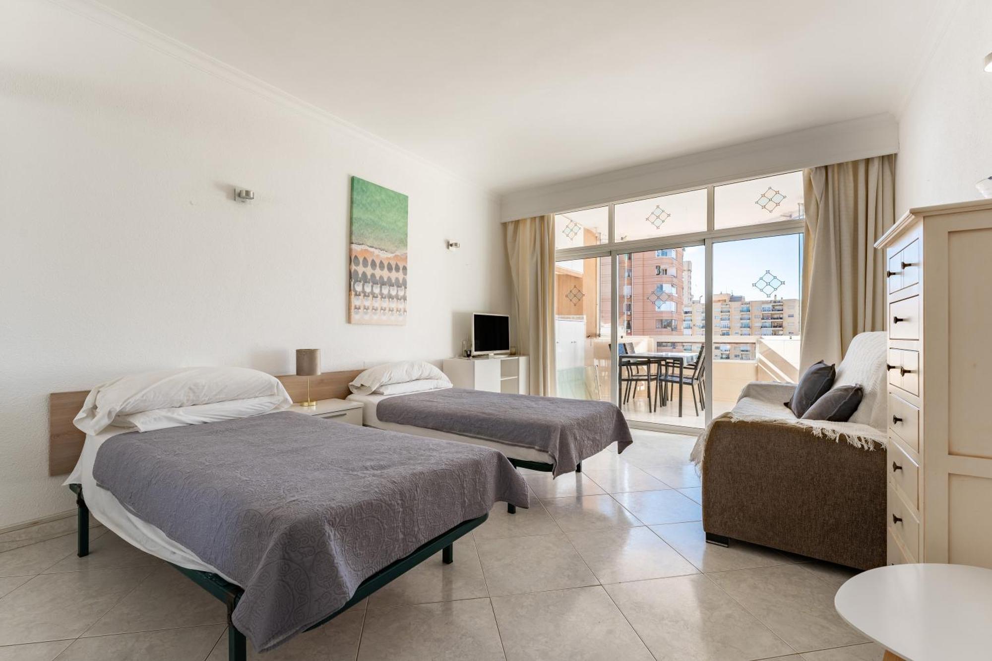 Sunny With Seaview Apartment