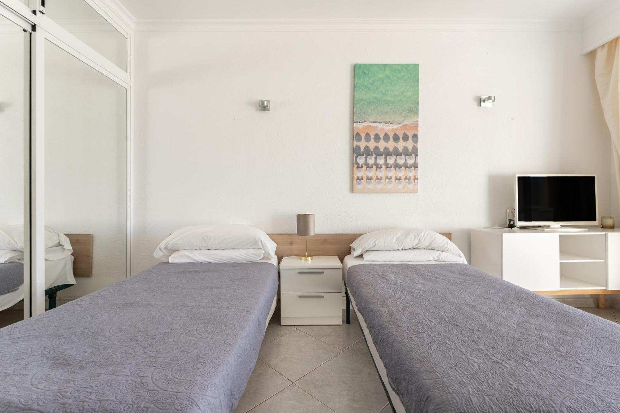 Apartamento Sunny With Seaview